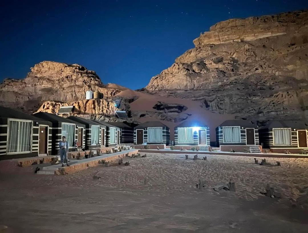 עקבה Wadi Rum Marcana Camp מראה חיצוני תמונה